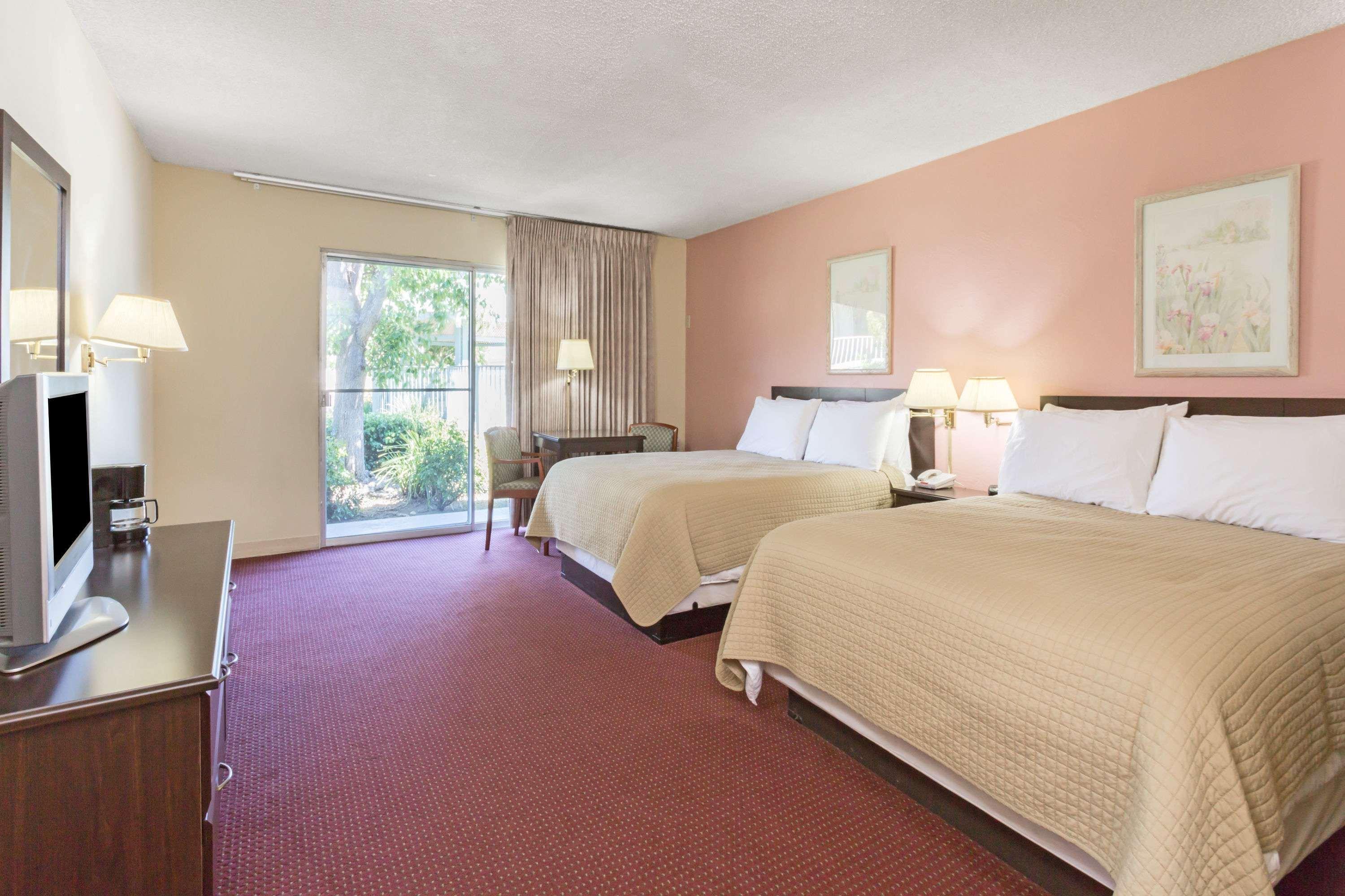 Days Inn By Wyndham Novato/San Francisco Luaran gambar